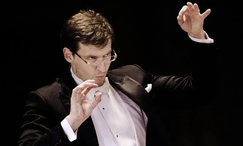 Litewska Narodowa Orkiestra Symfoniczna – historia, koncerty i kultura Litwy